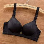 ELEGANT BLACK / 32A