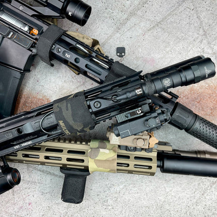 Deadly Customs Sentry Guard with CR123A Battery Stow