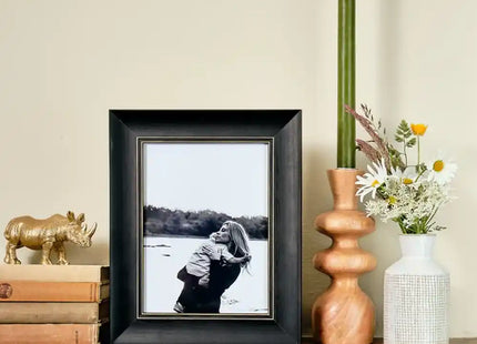 Kenro Emilia Classic 10x8 Photo Frame - Black