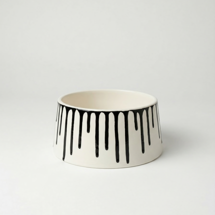 ⁠ ⁠Earthenware Bowl - Black Drip Glaze