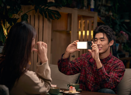 MA5R Magnetic Full-Colour RGB Light Manel With Wireless Charging (White)