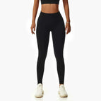 M / black leggings
