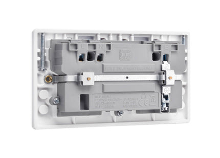 British General Round Edge 13A 2 Gang Switched Socket with Wi-Fi Extender + 1x USB-A 2.1A - White