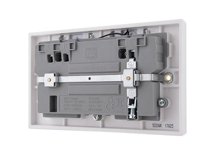 British General Square Edge 13A 2 Gang Switched Socket with Wi-Fi Extender + 1x USB-A 2.1A - White