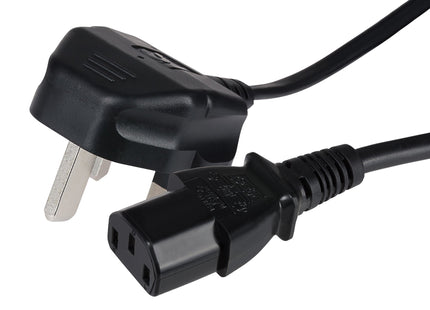 Maplin Power Lead IEC C13 Female Plug to UK 3 Pin Plug - 2m, 5 Amp Fuse