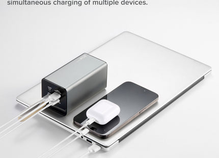 Maplin 30,000mAh USB-A / USB-C PD 65W Power Bank