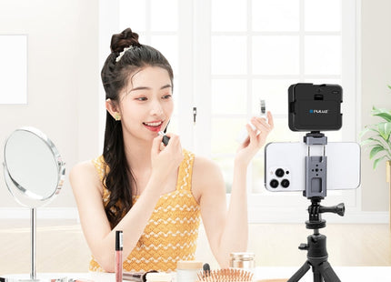 PULUZ 1/4 inch Screw Metal Tripod Mount Action Camera Adapter (Black)