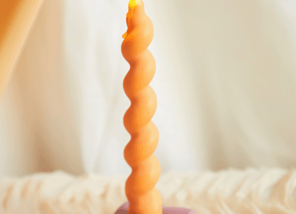 Knot Candle Holder