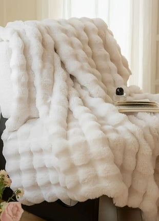 1 PC Faux Rabbit Fur ,Luxury Soft, Warm Bubble Blanket, | Cozy Throw for Bedroom, Guest Room, Living Room,4lb