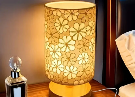 Simple cloth cover table lamp wooden base, USB power supply