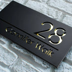 Black gold / 15x28cm (6x11in)