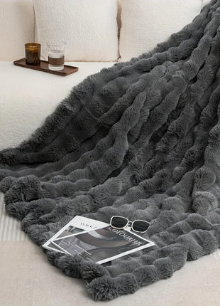 1 PC Faux Rabbit Fur ,Luxury Soft, Warm Bubble Blanket, | Cozy Throw for Bedroom, Guest Room, Living Room,4lb
