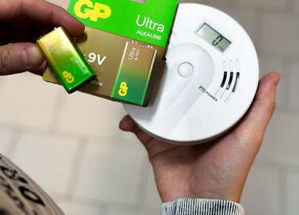 GP Ultra 9V Alkaline Battery