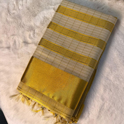 Classic Golden Checked Kerala Kasavu Saree