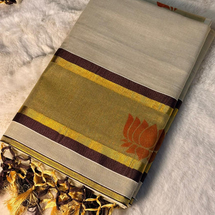 Elegant Lotus Motif Kerala Kasavu Saree with Tassel Detailing