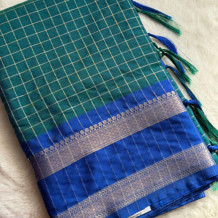 Emerald Green & Royal Blue Traditional Saree 💙💚