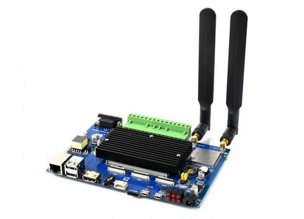 IoT Base Board for Raspberry Pi Compute w/ PoE, 4G [SL4]
