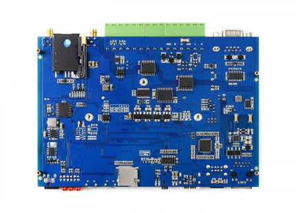 IoT Base Board for Raspberry Pi Compute w/ PoE, 4G [SL4]