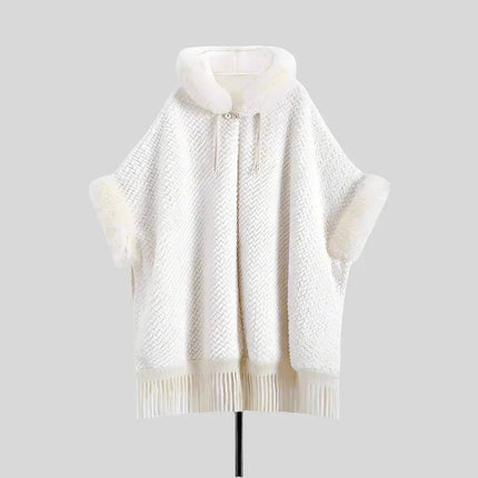 Elegant White Buckle Hooded Hanfu Shawl Cloak with Twill Rabbit Fur and Tassel Details