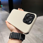 Cream / iPhone 13
