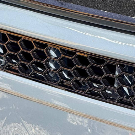 For Fiat Ducato Bumper Honeycomb - Gloss Black, No Parking Sensors Replacement