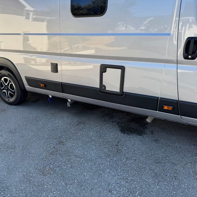 For Citroën Relay Signal Marker Cover/Guard – Gloss Black Finish | Van-X