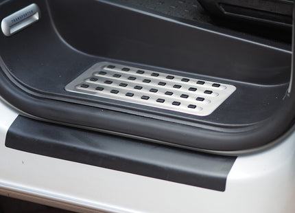 For VW T5/T5.1 Caravelle Style Full Step (Set of 4) with Transporter LED Logo Lights | Van-X