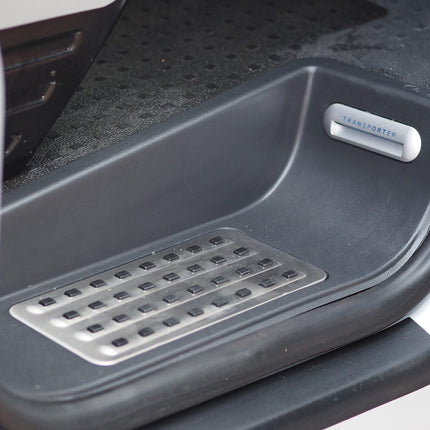 For VW T6.1 Caravelle Style Full Step (Set of 4) with Transporter LED Logo Lights | Van-X