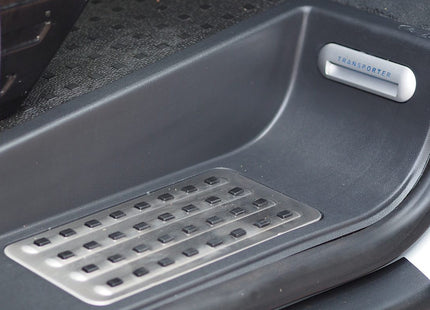 For VW T5/T5.1 Caravelle Style Full Step (Set of 4) with Transporter LED Logo Lights | Van-X