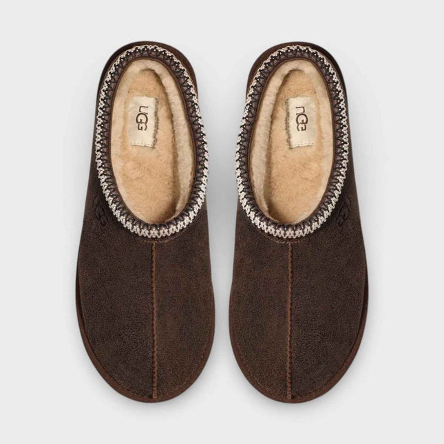 Tasman Distressed Slipper Brown
