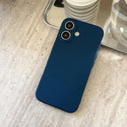 Navy / iPhone 16