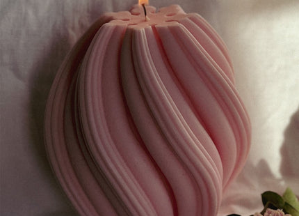 Swirl Scented Candle