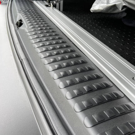 For VW T6 V3 Tailgate Threshold Cover + Side Step