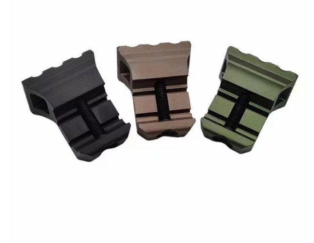 Tak Tak  45° Side Rail Mount