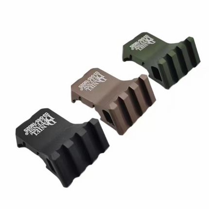 Tak Tak  45° Side Rail Mount