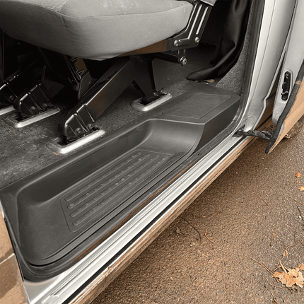 For VW T5, T5.1 V3 Tailgate Threshold Cover + Side Step