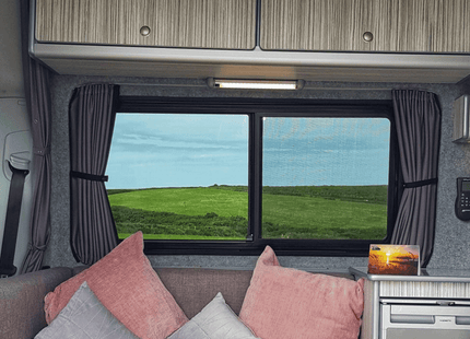 For MAN TGE / NEW Crafter Camper 1 x Side Window Curtain Kit | Van-X