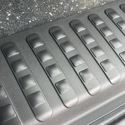 For VW T6 V3 Barndoor Threshold Cover + Side Step
