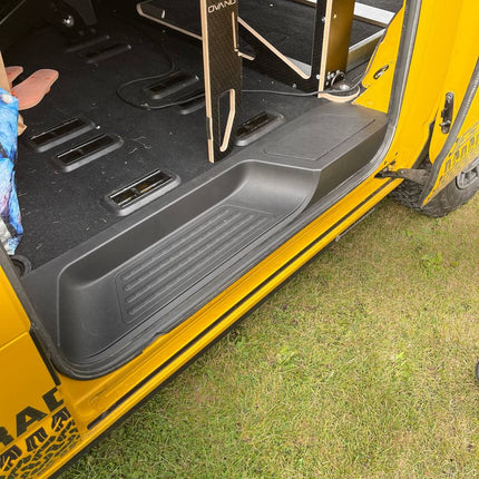 For VW T6 V3 Barndoor Threshold Cover + Side Step